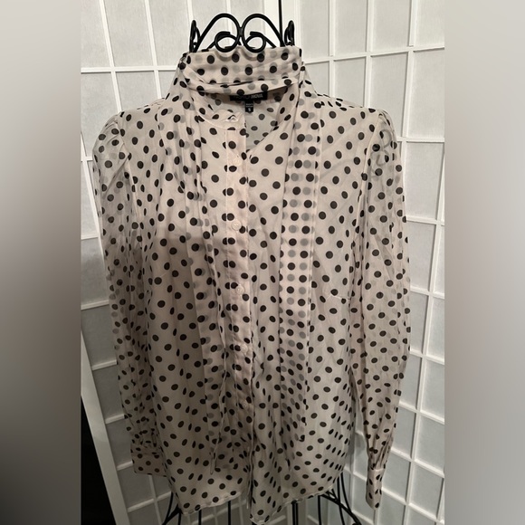 Fashion Nova Polka Dot Tie Neck Detail Button Down Shirt Size Small - Picture 2 of 5